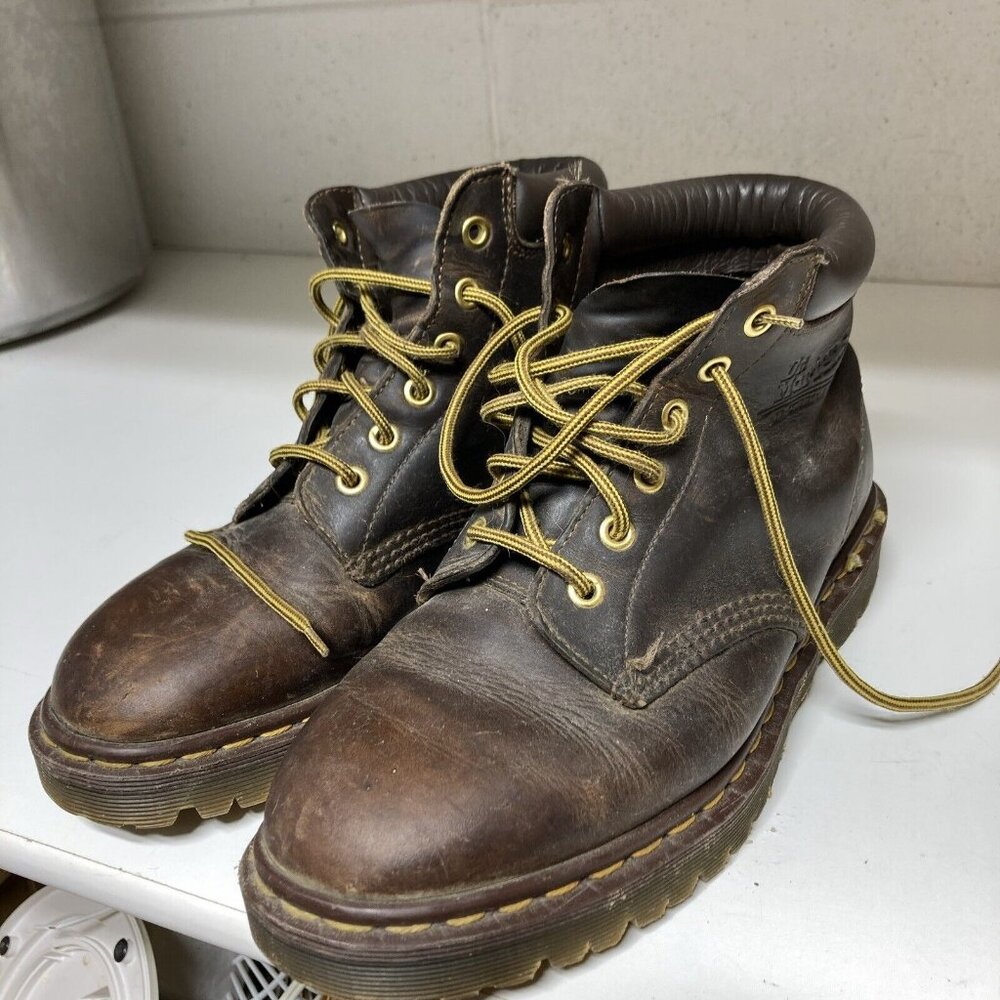 VTG Dr MARTENS Boots 6 Eye 939 UK Size 7 US Size 9 Ankle Made in England Brown
